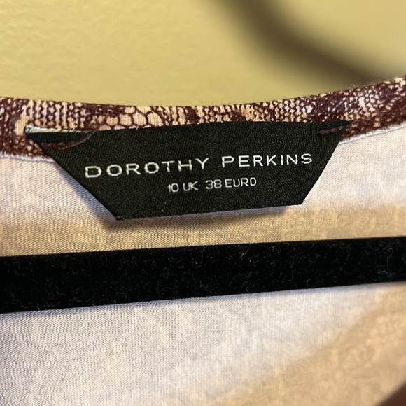 Dorthy Perkins Burgundy Dress. Size S US - Picture 7 of 7